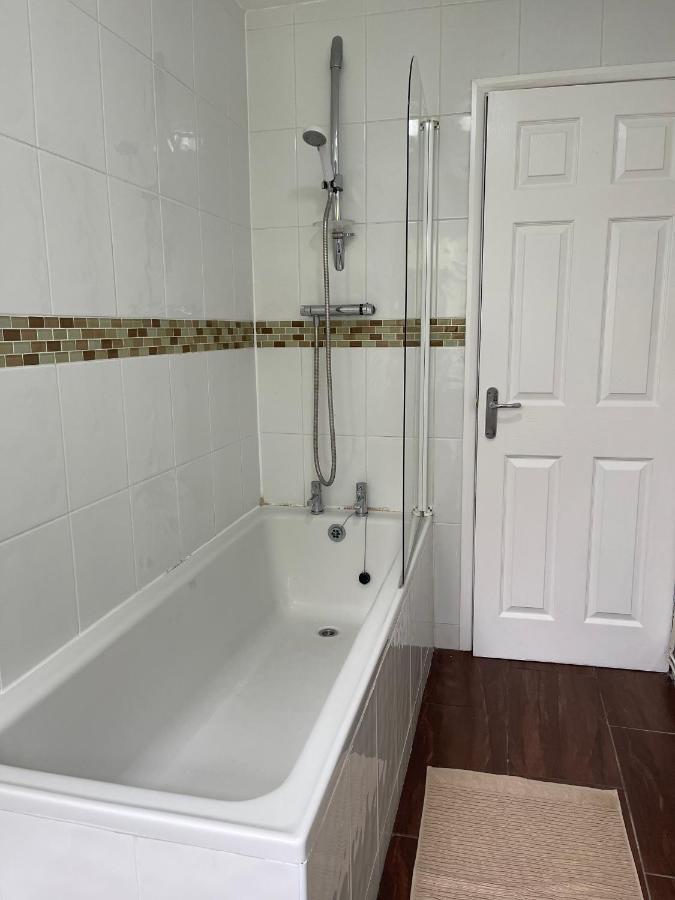 Ty Caer Cottage Merthyr Tydfil Dowlais Exteriör bild
