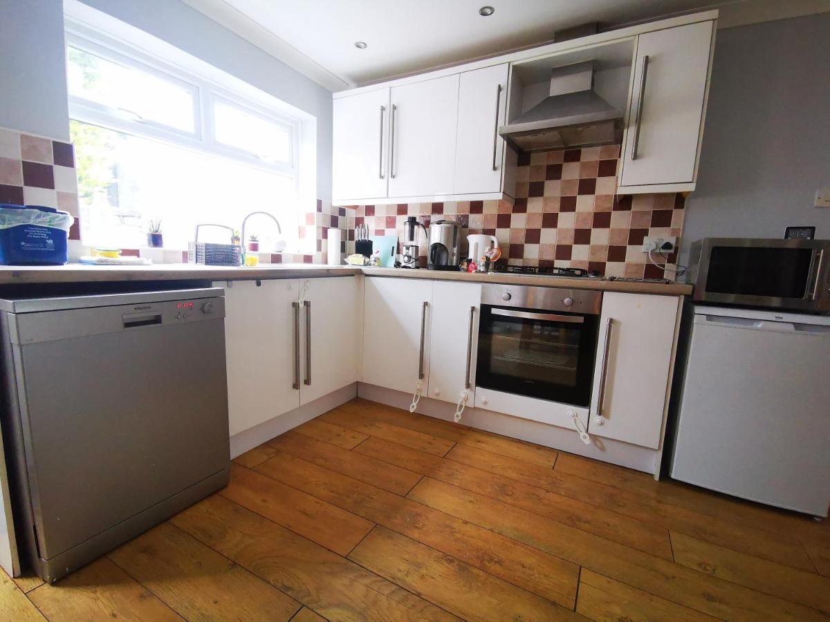 Ty Caer Cottage Merthyr Tydfil Dowlais Exteriör bild